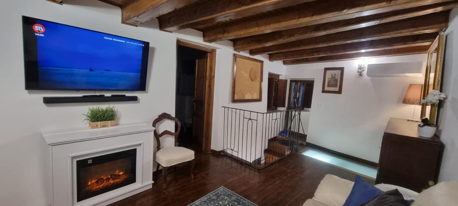 La Casa Di Agnese Apartment *